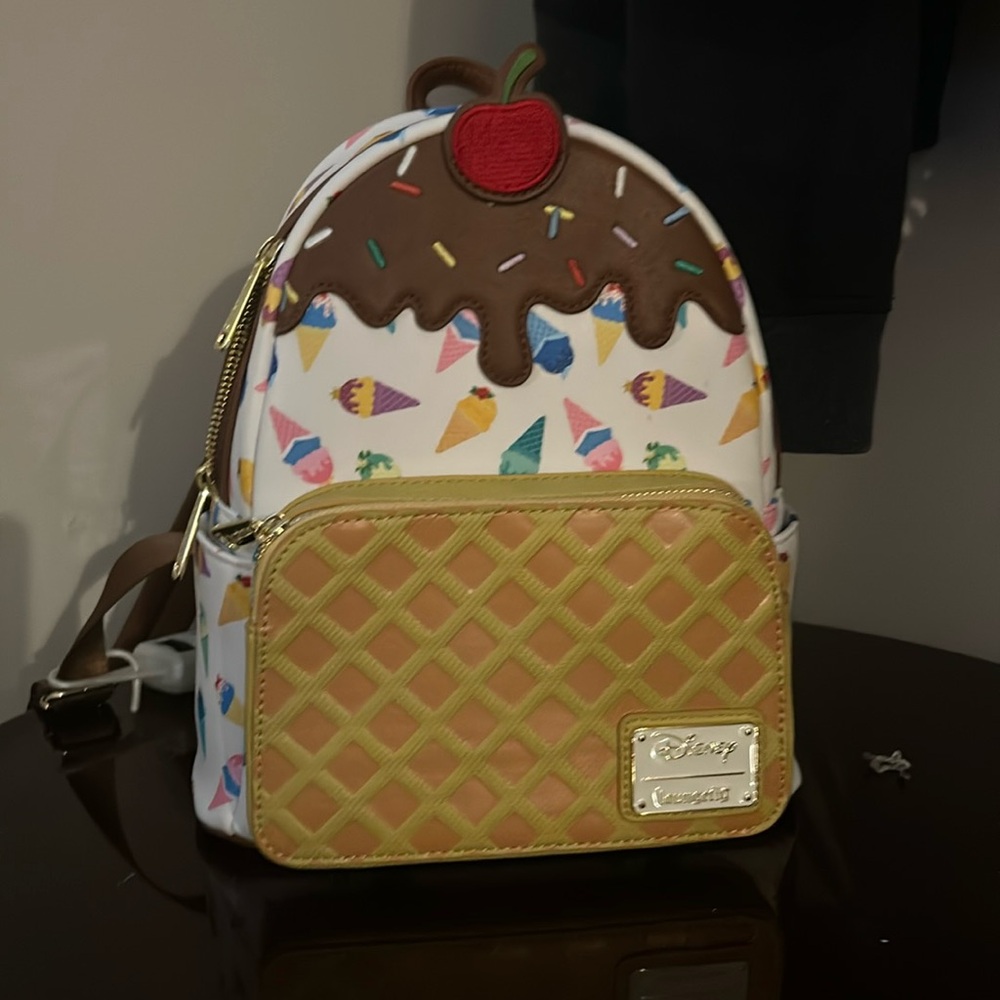 Disney Loungefly Mimi Book Bag